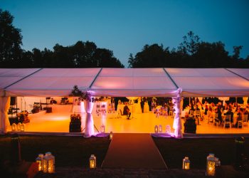 Telts tumsa malpils iznomatelti.lv